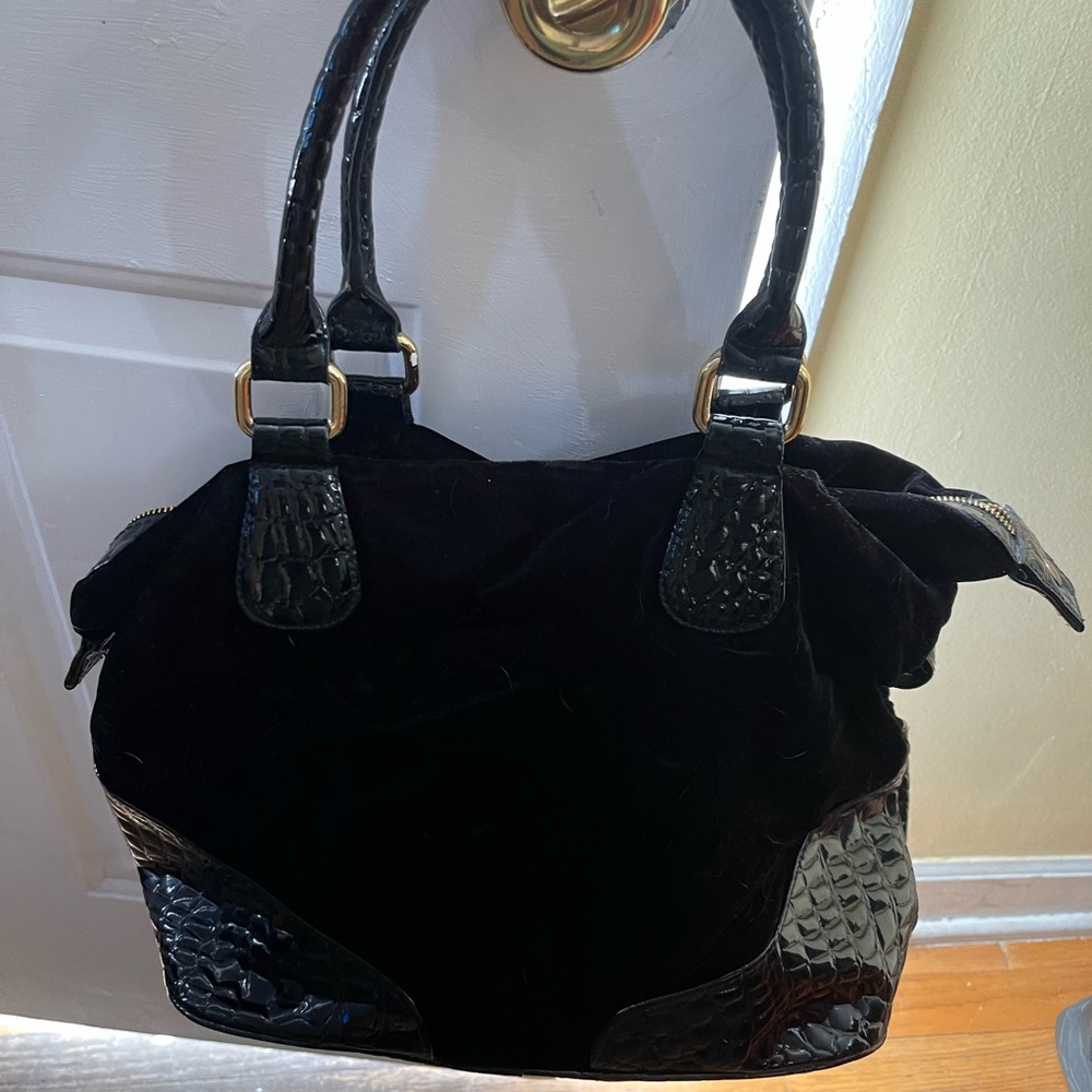 Black tote